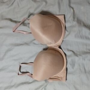 𝅺victoria secret under wire bra